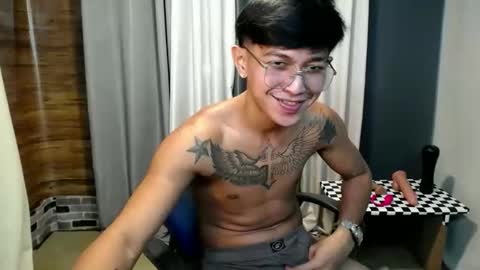 hugecockchristian online show from 21, 10, 2025