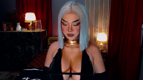 Snapshot of hugecockchristine chatting on 3, 10, 2025 Christine online show from 3, 10, 2025