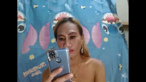 Snapshot of hugecockforyouxx chatting on 19, 9, 2025 bella    passwordshow 500tokens  no time limit online show from 19, 9, 2025