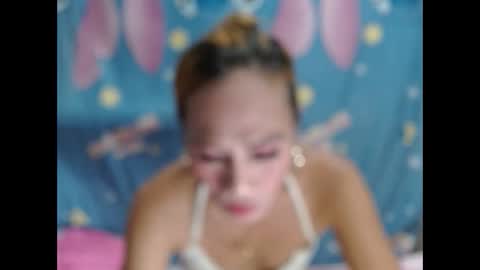 Snapshot of hugecockforyouxx chatting on 27, 9, 2025 bella    passwordshow 500tokens  no time limit online show from 27, 9, 2025