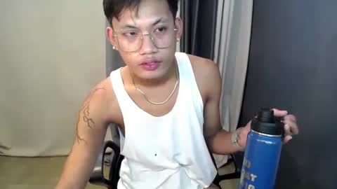 hugecockjames09 online show from 9, 9, 2025