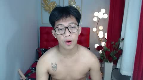 hugecockmiro online show from 3, 2, 2025