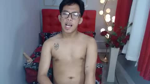 hugecockmiro online show from 4, 2, 2025