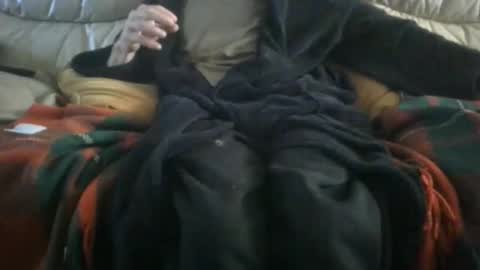 hugenob4u online show from 2, 11, 2025