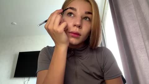 Tessa  online show from 21, 7, 2026