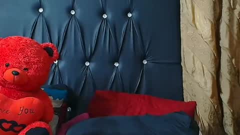 humongoustitss500929 online show from 7, 10, 2025