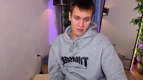Snapshot of hun1er_steele chatting on 9, 10, 2025 Hunter steele online show from 9, 10, 2025