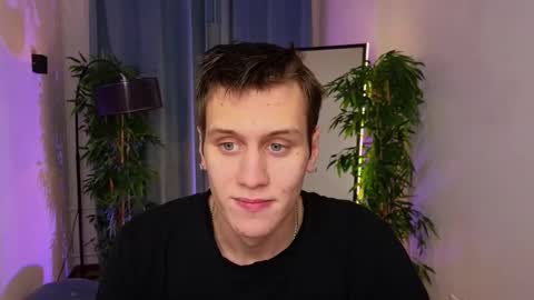 Hunter steele online show from 23, 10, 2025