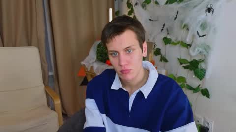 Hunter steele online show from 31, 10, 2025