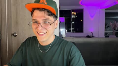 hun_damer online show from 20, 9, 2025