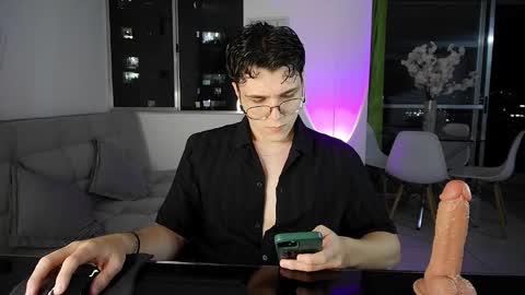 hun_damer online show from 3, 10, 2025