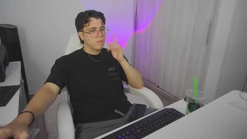 hun_damer online show from 25, 10, 2025