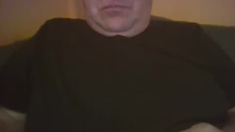 Snapshot of hungarianfatcockdady chatting on 5, 6, 2026 vastagfasz magyar apuci online show from 5, 6, 2026