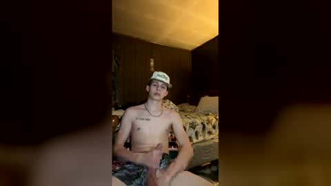 Snapshot of hungdaddyh2005 chatting on 6, 1, 2026 hungdaddyh2005 online show from 6, 1, 2026