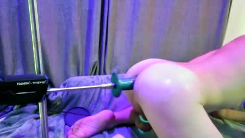 Greedybttm online show from 24, 9, 2025