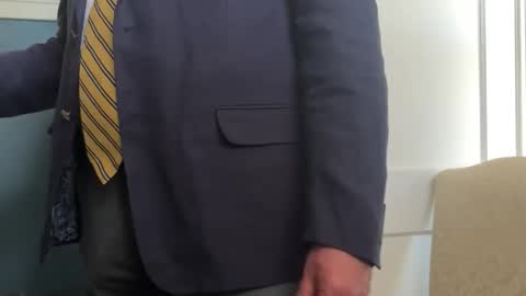 AARON online show from 6, 1, 2026