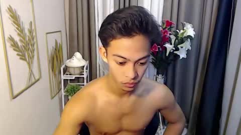 Snapshot of hunk_edward chatting on 10, 5, 2026 hunk_edward online show from 10, 5, 2026