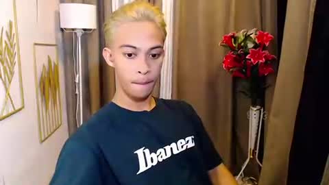 Snapshot of hunk_edward chatting on 10, 6, 2026 hunk_edward online show from 10, 6, 2026