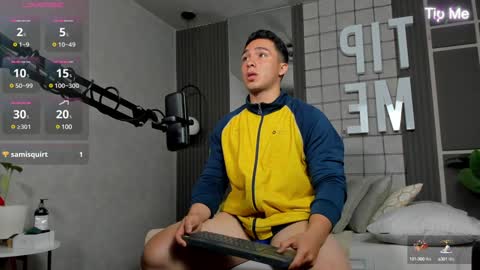 Snapshot of hunk_ryan chatting on 23, 12, 2024 hunk_ryan online show from 23, 12, 2024