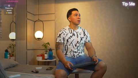 Snapshot of hunk_ryan chatting on 2, 1, 2025 hunk_ryan online show from 2, 1, 2025