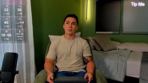 Snapshot of hunk_ryan chatting on 17, 1, 2025 hunk_ryan online show from 17, 1, 2025