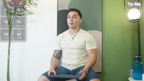 Snapshot of hunk_ryan chatting on 11, 2, 2025 hunk_ryan online show from 11, 2, 2025