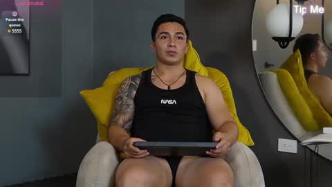 Snapshot of hunk_ryan chatting on 2, 3, 2025 hunk_ryan online show from 2, 3, 2025