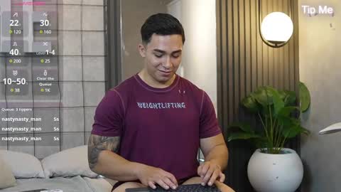 Snapshot of hunk_ryan chatting on 6, 3, 2025 hunk_ryan online show from 6, 3, 2025