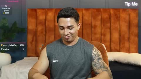 Snapshot of hunk_ryan chatting on 11, 3, 2025 hunk_ryan online show from 11, 3, 2025
