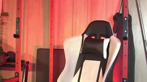 hunk_ryan online show from 8, 10, 2025