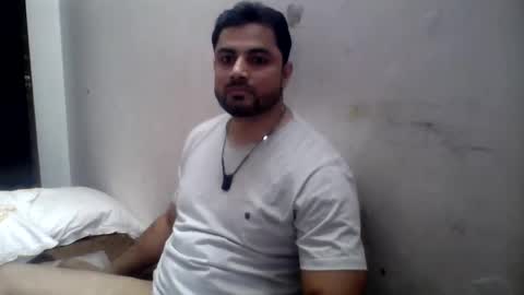 Snapshot of hunkster102 chatting on 17, 5, 2026 hunkster102 online show from 17, 5, 2026