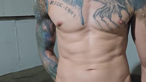 Snapshot of hunkwithglasses chatting on 12, 1, 2026 Wh8teboi online show from 12, 1, 2026