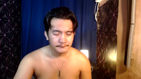 Snapshot of hunkylloyd chatting on 3, 12, 2024 hunkylloyd online show from 3, 12, 2024