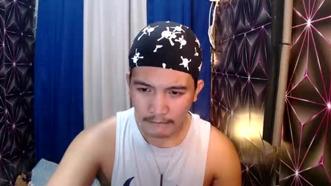 Snapshot of hunkylloyd chatting on 24, 12, 2024 hunkylloyd online show from 24, 12, 2024