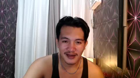 Snapshot of hunkylloyd chatting on 28, 12, 2024 hunkylloyd online show from 28, 12, 2024