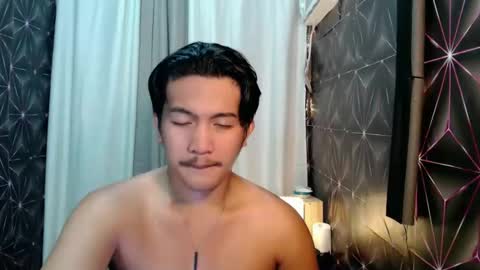 Snapshot of hunkylloyd chatting on 10, 2, 2025 hunkylloyd online show from 10, 2, 2025