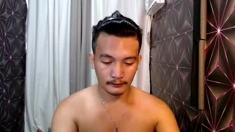 Snapshot of hunkylloyd chatting on 19, 2, 2025 hunkylloyd online show from 19, 2, 2025