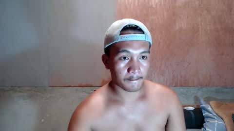 hunkylloyd online show from 17, 12, 2025