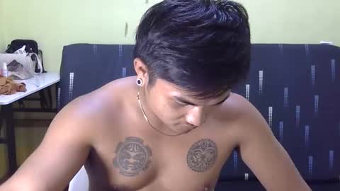 hunkyzeus online show from 10, 10, 2025