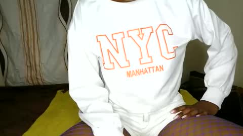 Snapshot of hunsweetpie chatting on 7, 6, 2026 hunsweetpie online show from 7, 6, 2026