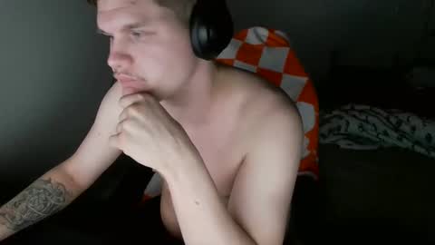 hunter091124 online show from 18, 2, 2025