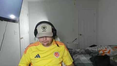 hunter091124 online show from 6, 1, 2026