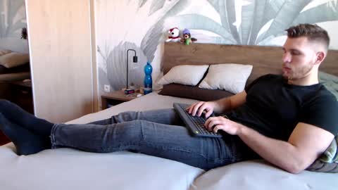 Hunter Bridges online show from 14, 1, 2025