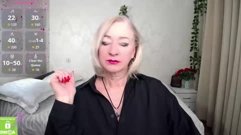 Snapshot of hunters_woman chatting on 18, 11, 2025 Irena online show from 18, 11, 2025