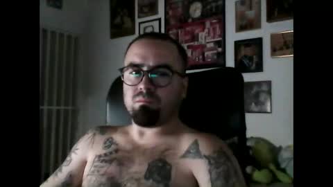 Snapshot of hurtadodirector chatting on 12, 3, 2026 hurtadodirector online show from 12, 3, 2026