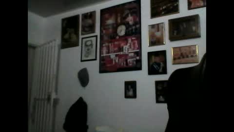 Snapshot of hurtadodirector chatting on 2, 4, 2026 hurtadodirector online show from 2, 4, 2026