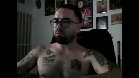 Snapshot of hurtadodirector chatting on 16, 4, 2026 hurtadodirector online show from 16, 4, 2026