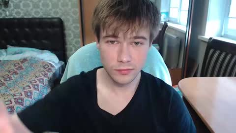 Tom online show from 8, 5, 2026