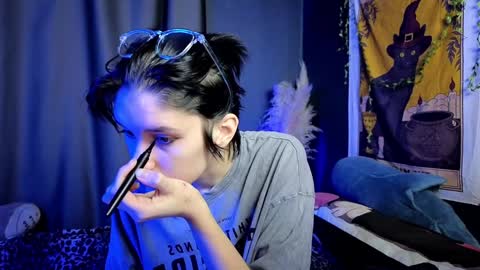 Hyeon Jin online show from 25, 1, 2025