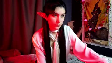 Hyeon Jin online show from 14, 2, 2025